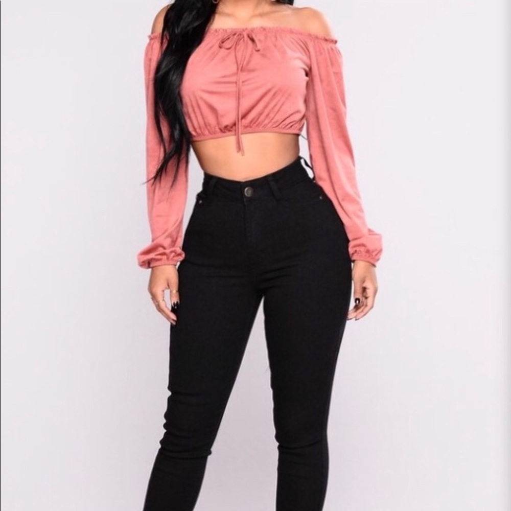 Fashion Nova ‘Esmeralda’ crop top